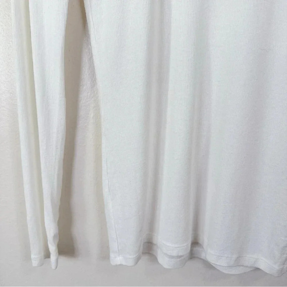 Aritzia Wilfred Ivory Mock Neck  Ribbed Buswell Tshirt - Picture 8 of 13